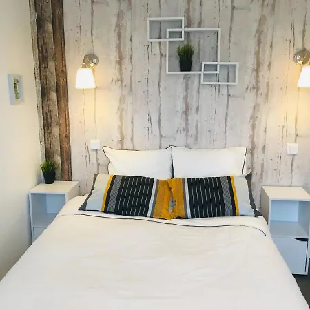 Manuela Holiday home Gannat
